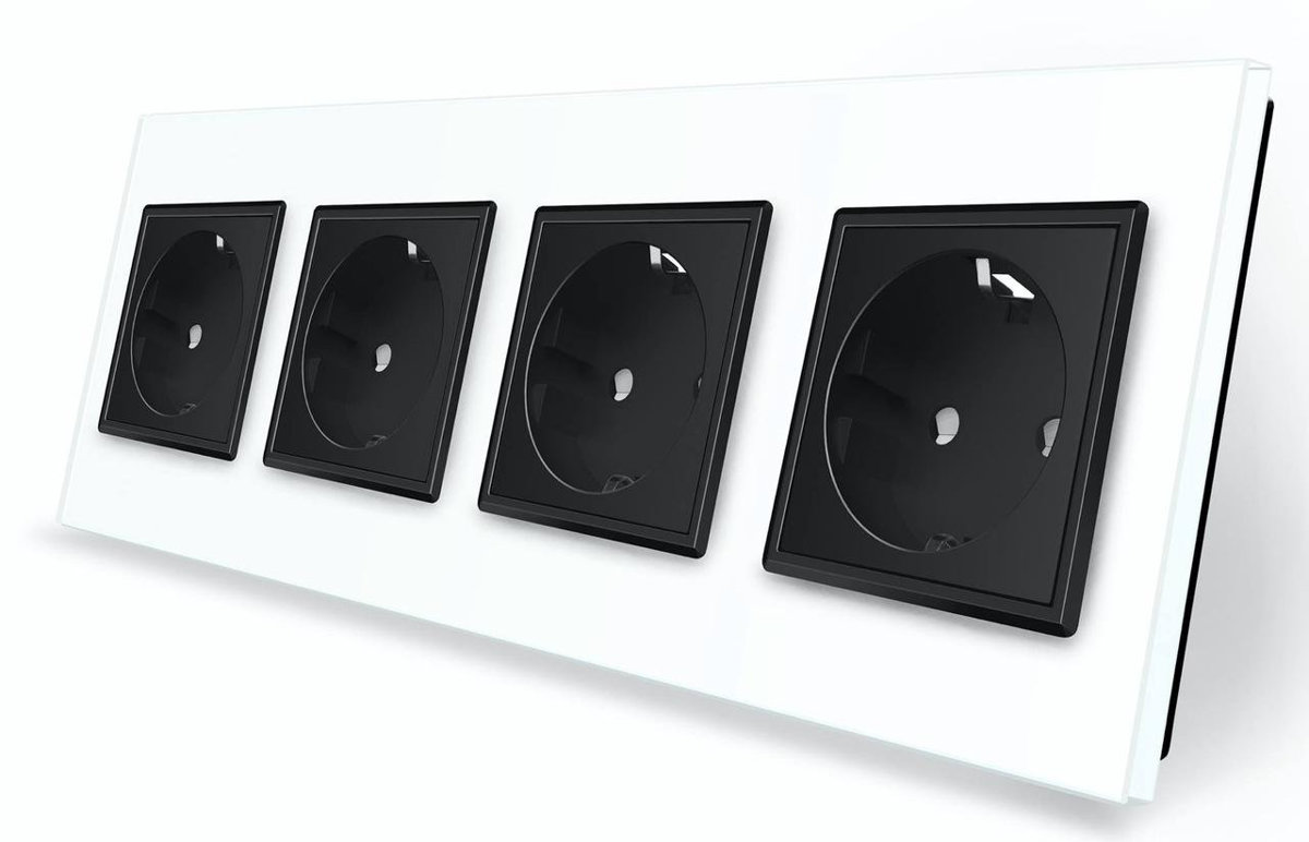 Neli ümmargust paneeli